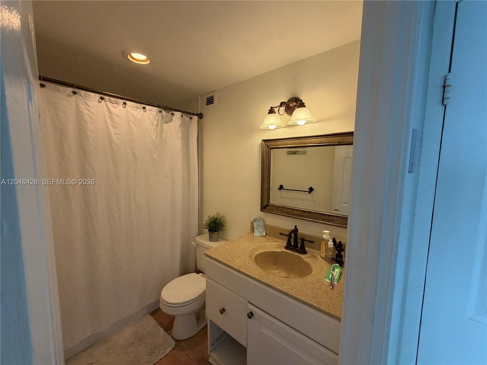 COASTAL TOWERS CONDO · #1522 in Sunny Isles Beach - Photo 6