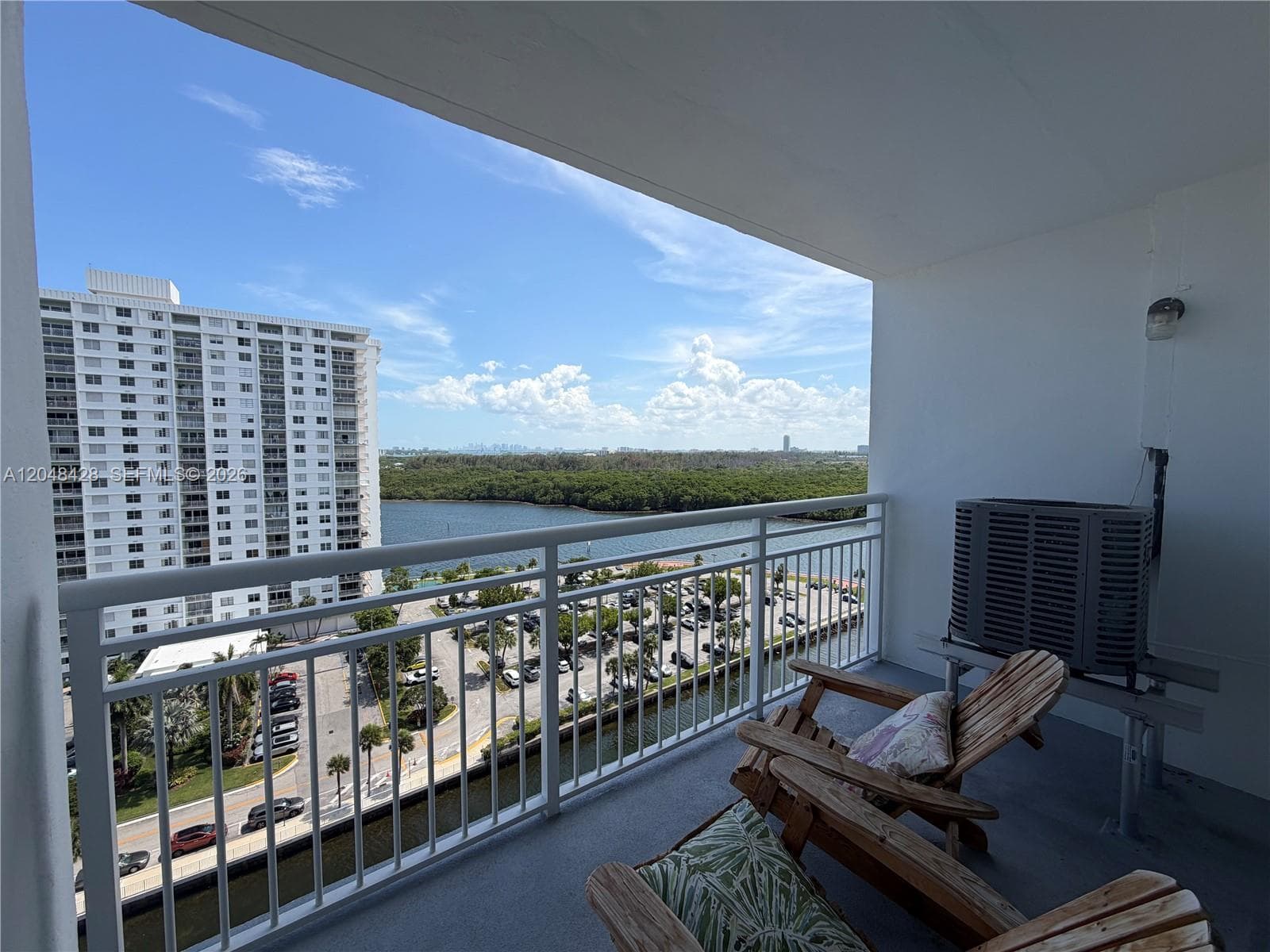 COASTAL TOWERS CONDO · #1522 in Sunny Isles Beach - Photo 1