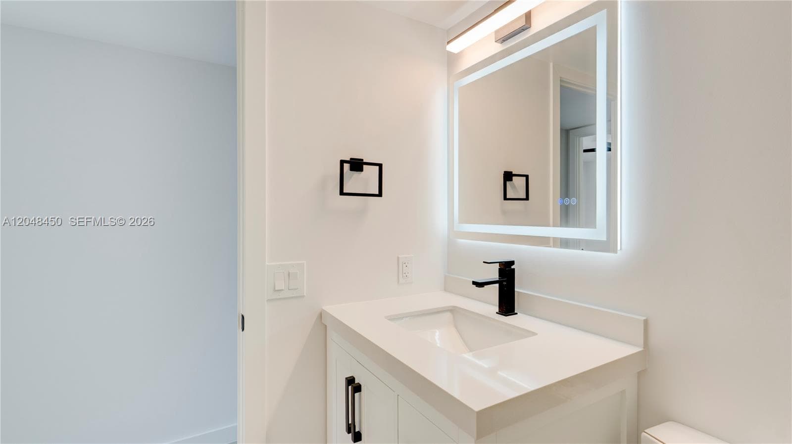 933 NE 24th Ave #169 photo 34