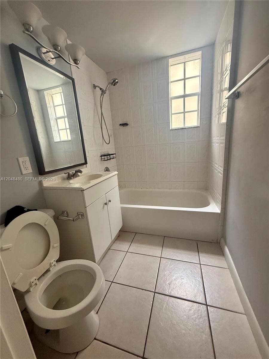 THE ARABIAN ARMS CONDO · #1 in Opa-Locka - Photo 8