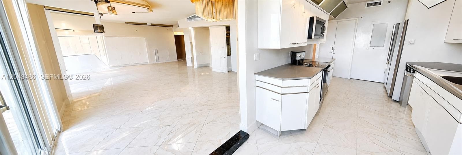 TERRACES NORTH TURNBERRY · #2601 in Aventura - Photo 5