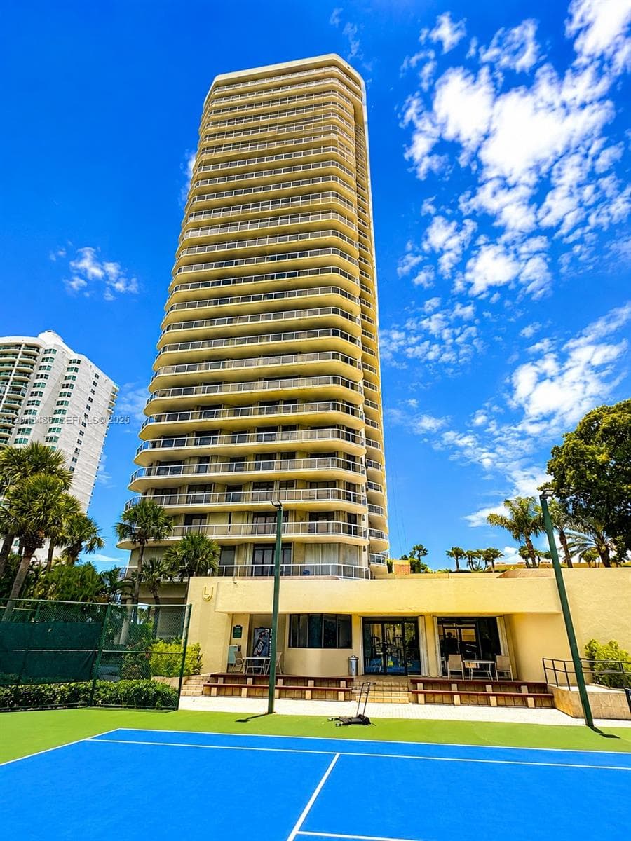 TERRACES NORTH TURNBERRY · #2601 in Aventura - Photo 44