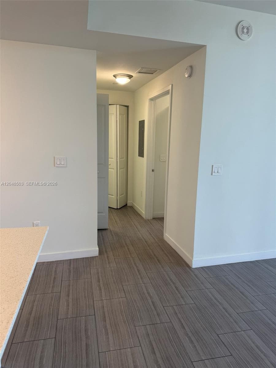 Circ Residences Condo · #517 in Hollywood - Photo 12
