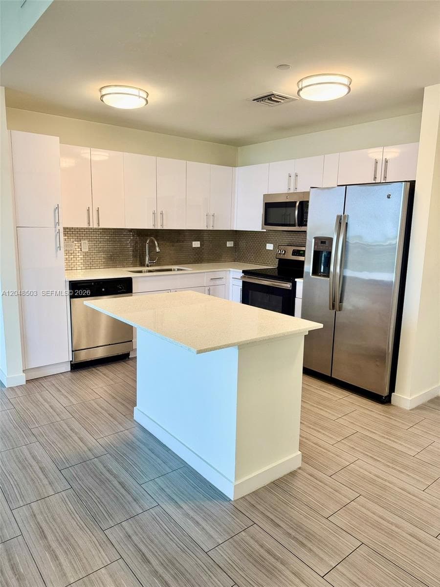 Circ Residences Condo · #517 in Hollywood - Photo 4