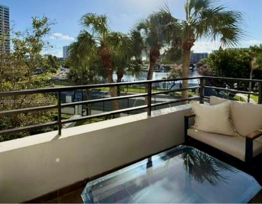 OLYMPUS CONDO PHASE · #L25 in Hallandale Beach - Photo 15