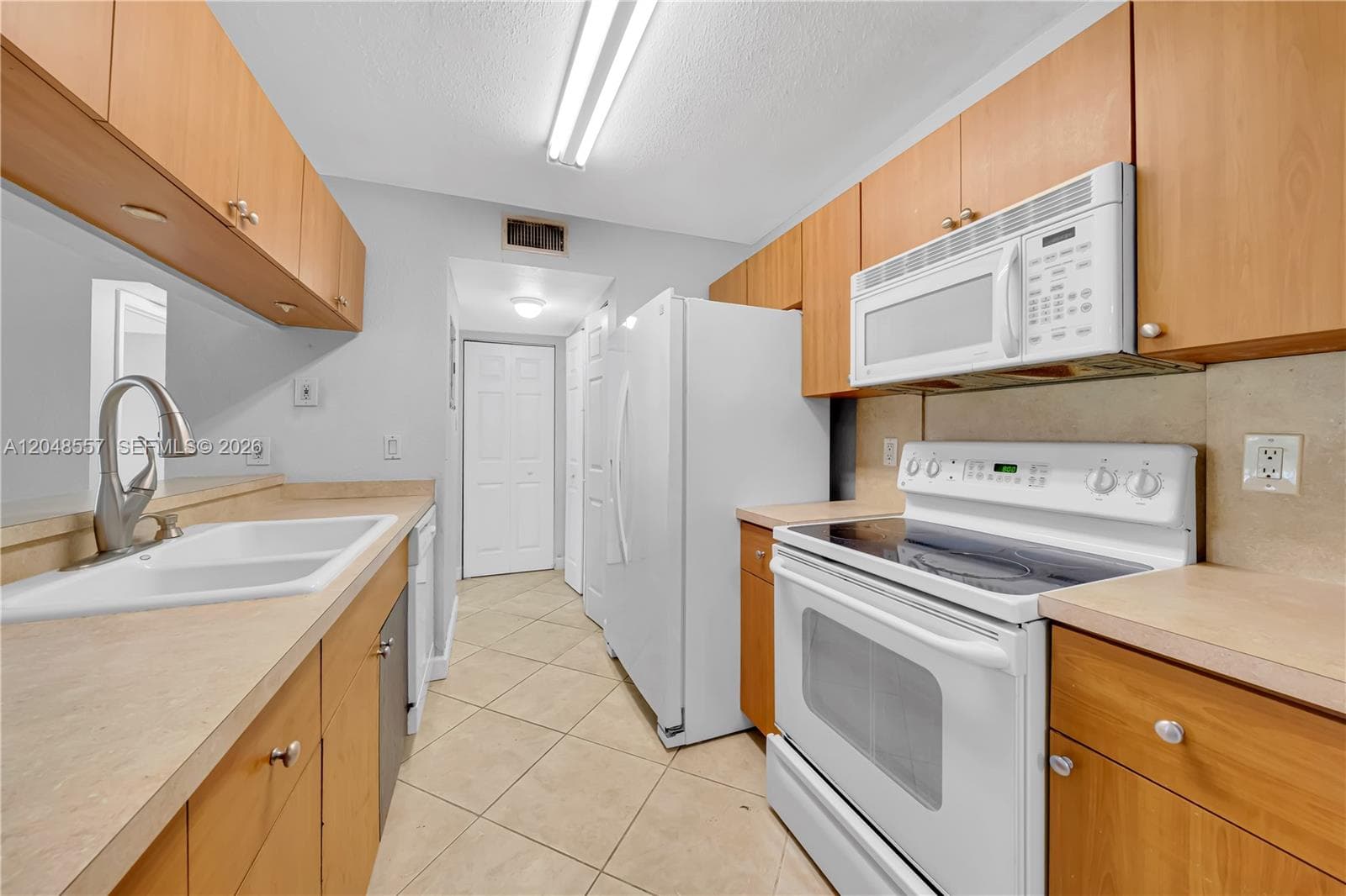 ROYAL PALM PLACE · #106 in Miami - Photo 12