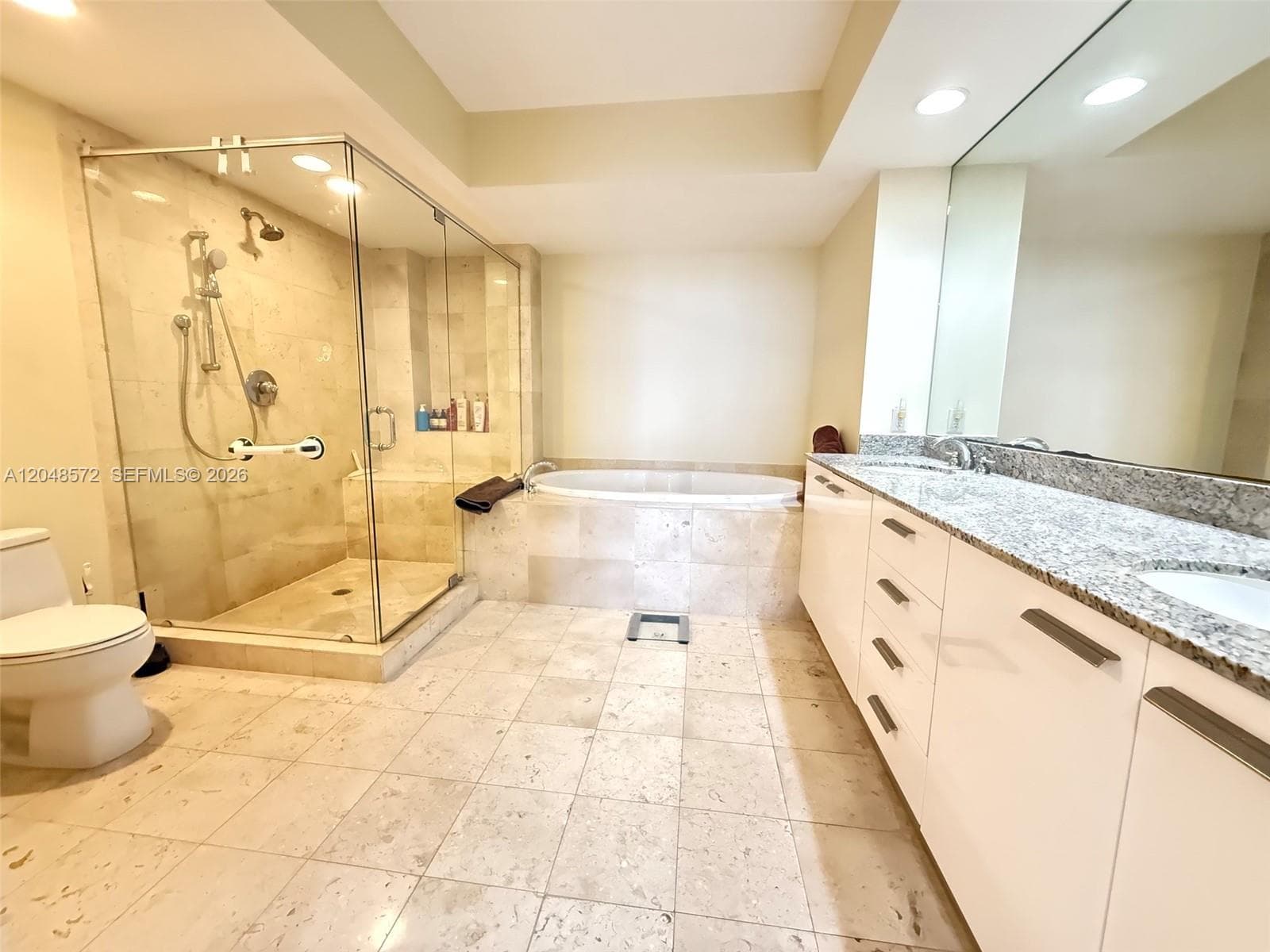 BEACH CLUB THREE CONDO · #2203 in Hallandale Beach - Photo 22