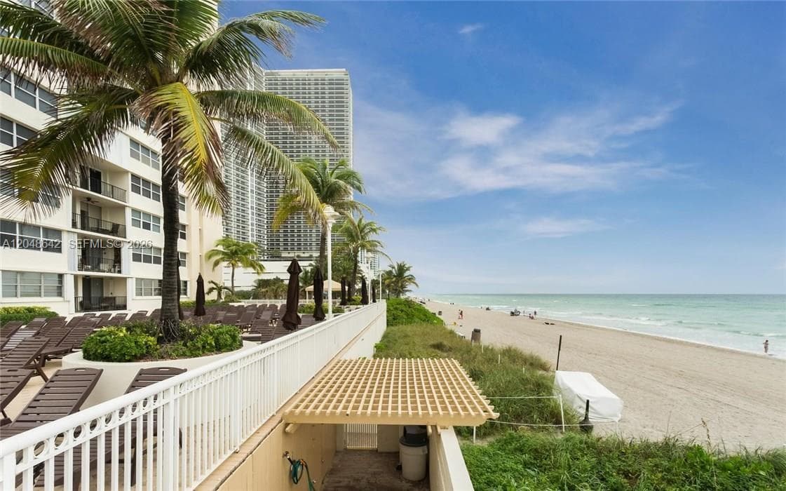 LA MER ESTATES SOUTH COND · #1607 in Hallandale Beach - Photo 21
