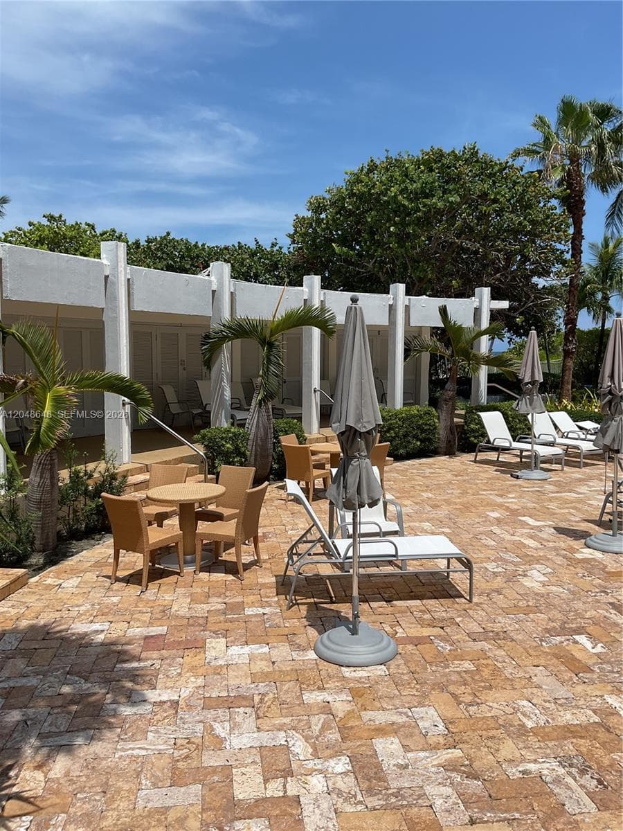 CRYSTAL HOUSE CONDO · #14H in Miami Beach - Photo 54