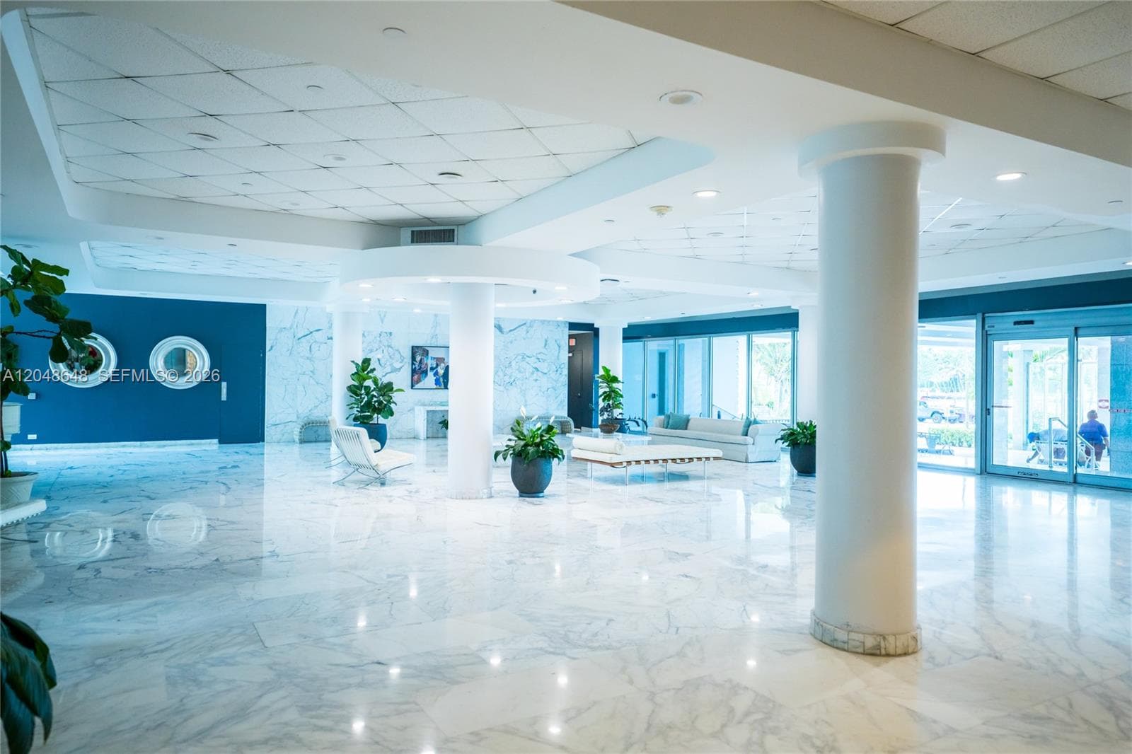 CRYSTAL HOUSE CONDO · #14H in Miami Beach - Photo 4