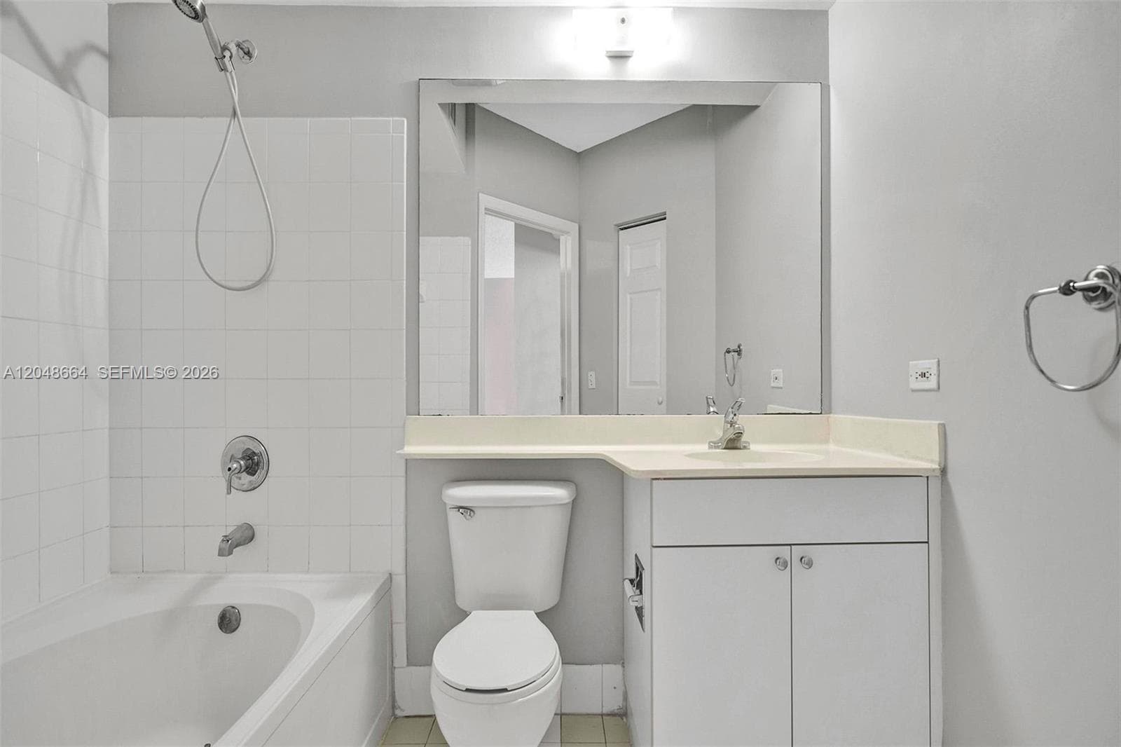 Porto Bellagio · #2802 in Sunny Isles Beach - Photo 23