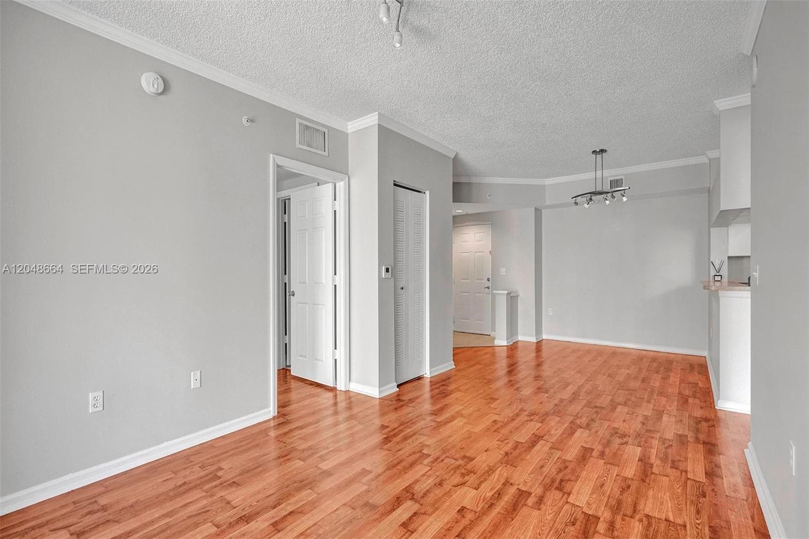 Porto Bellagio · #2802 in Sunny Isles Beach - Photo 5