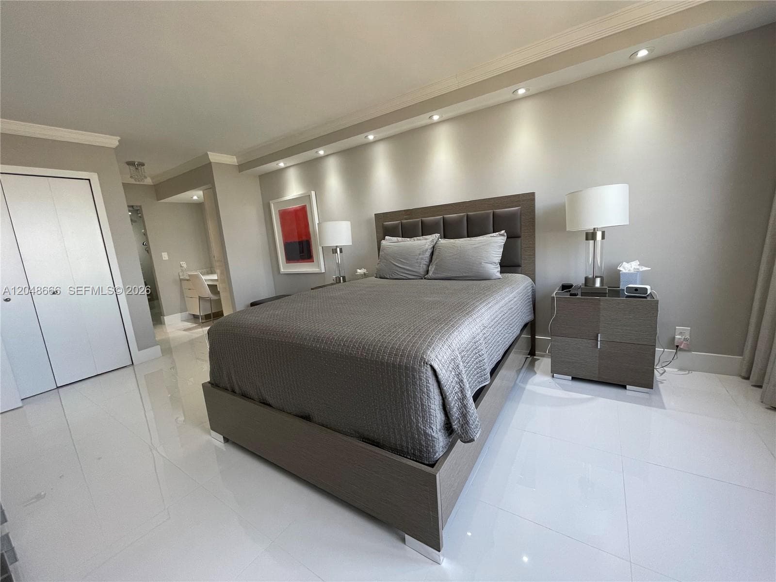 MASTER SUITE