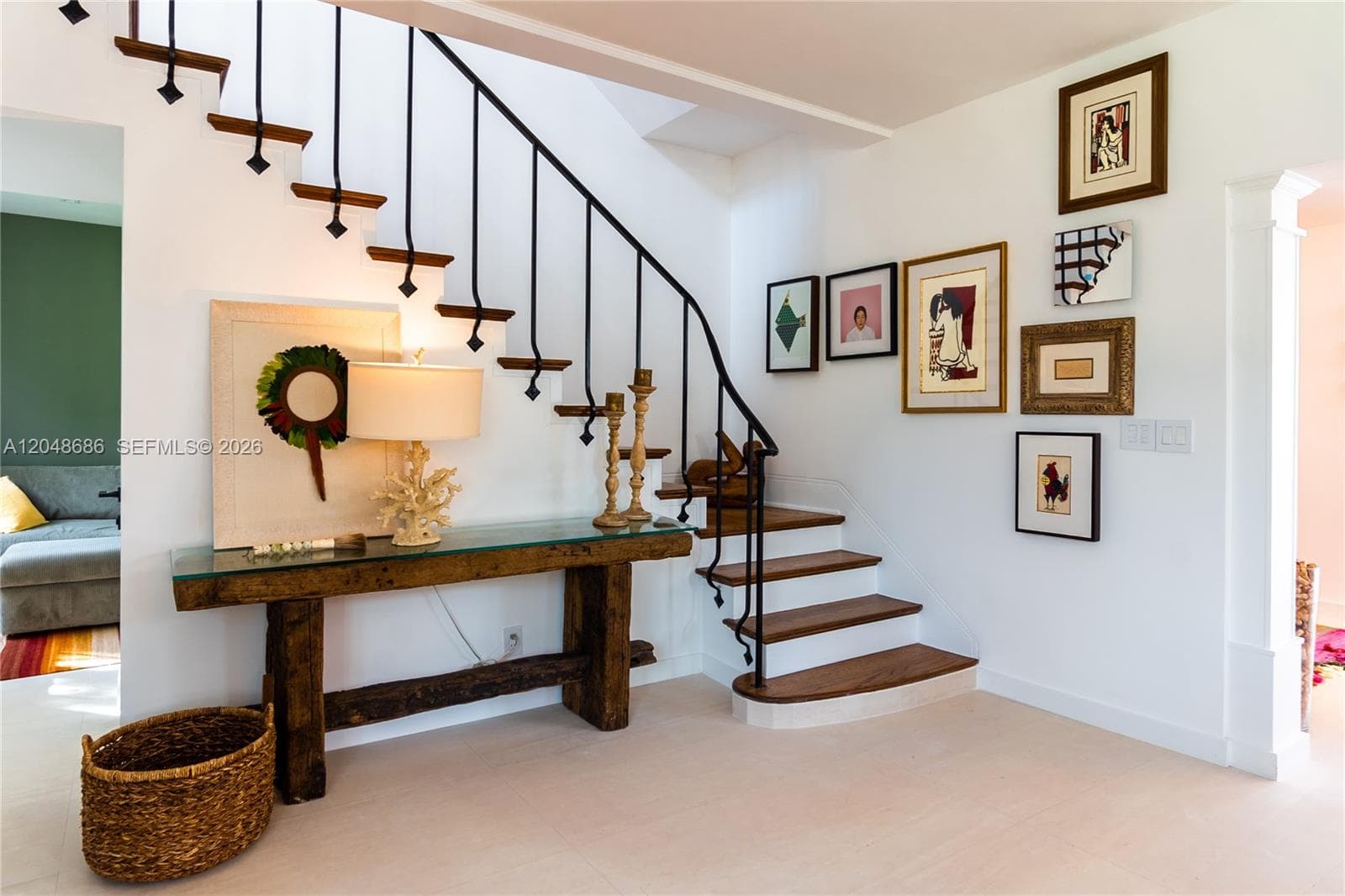 255 PALM AVENUE photo 9