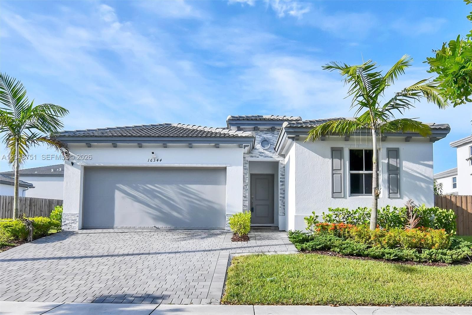 16344 SW 290th St photo 3