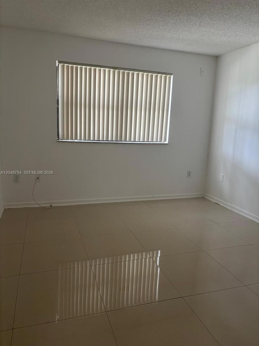 Villa Bellini · #211 in Hialeah - Photo 5