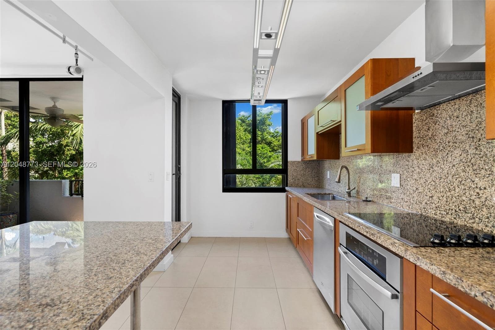 Botanica at Key Colony · #301 in Key Biscayne - Photo 5