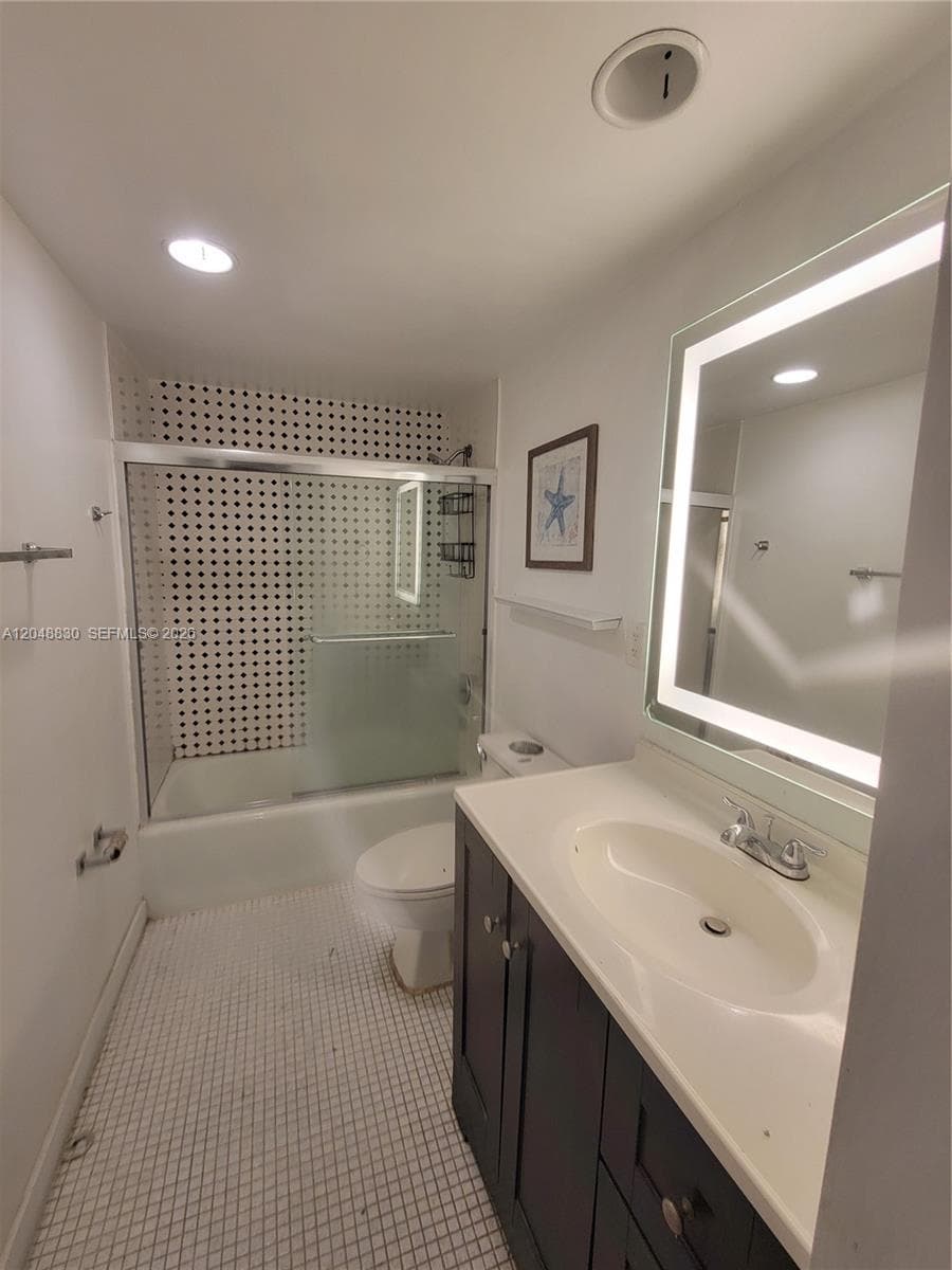 Oceanview Building A · #220 in Sunny Isles Beach - Photo 13