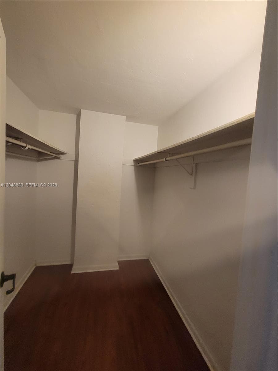 Oceanview Building A · #220 in Sunny Isles Beach - Photo 10