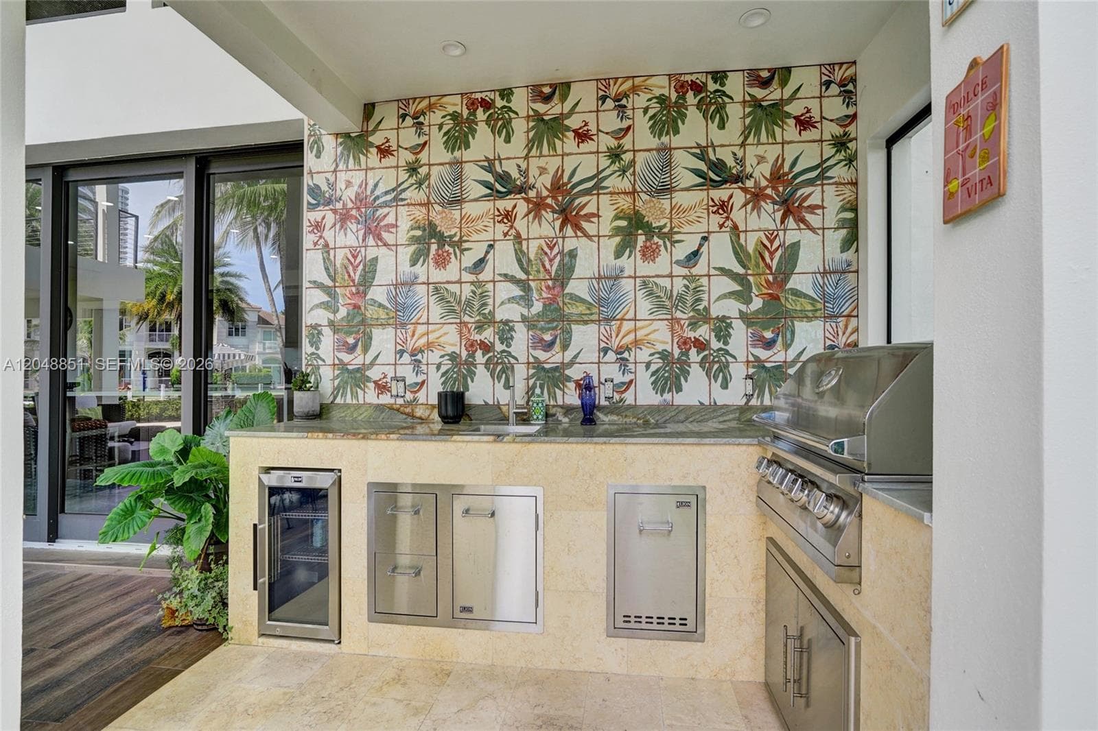 113 Holiday Dr photo 59