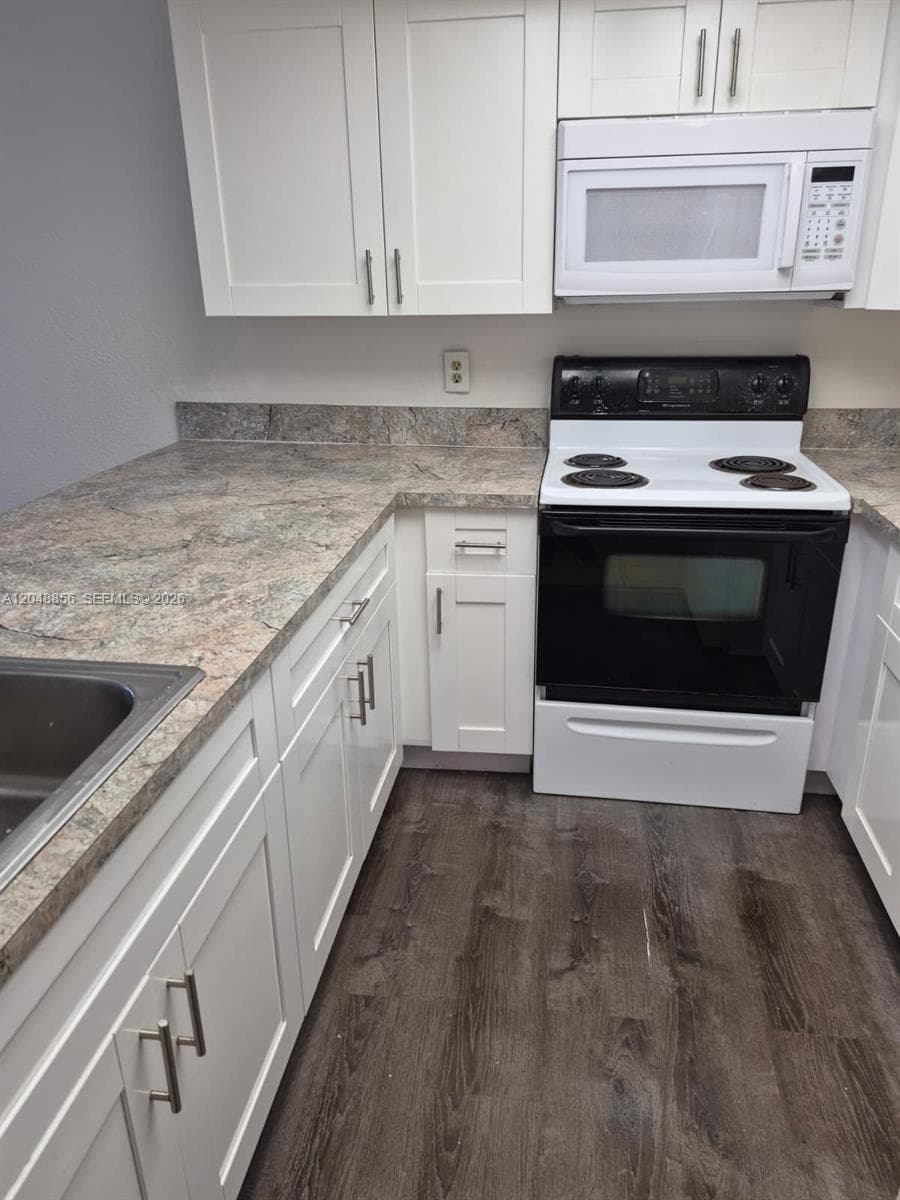 PARKWAY GROVE CONDO PART · #412 in Miami - Photo 3