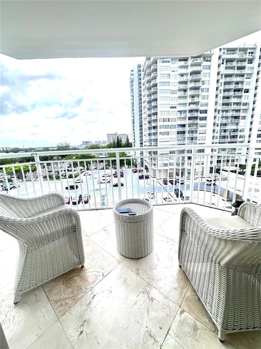 DEL PRADO MARINA · #702 in Aventura - Photo 12