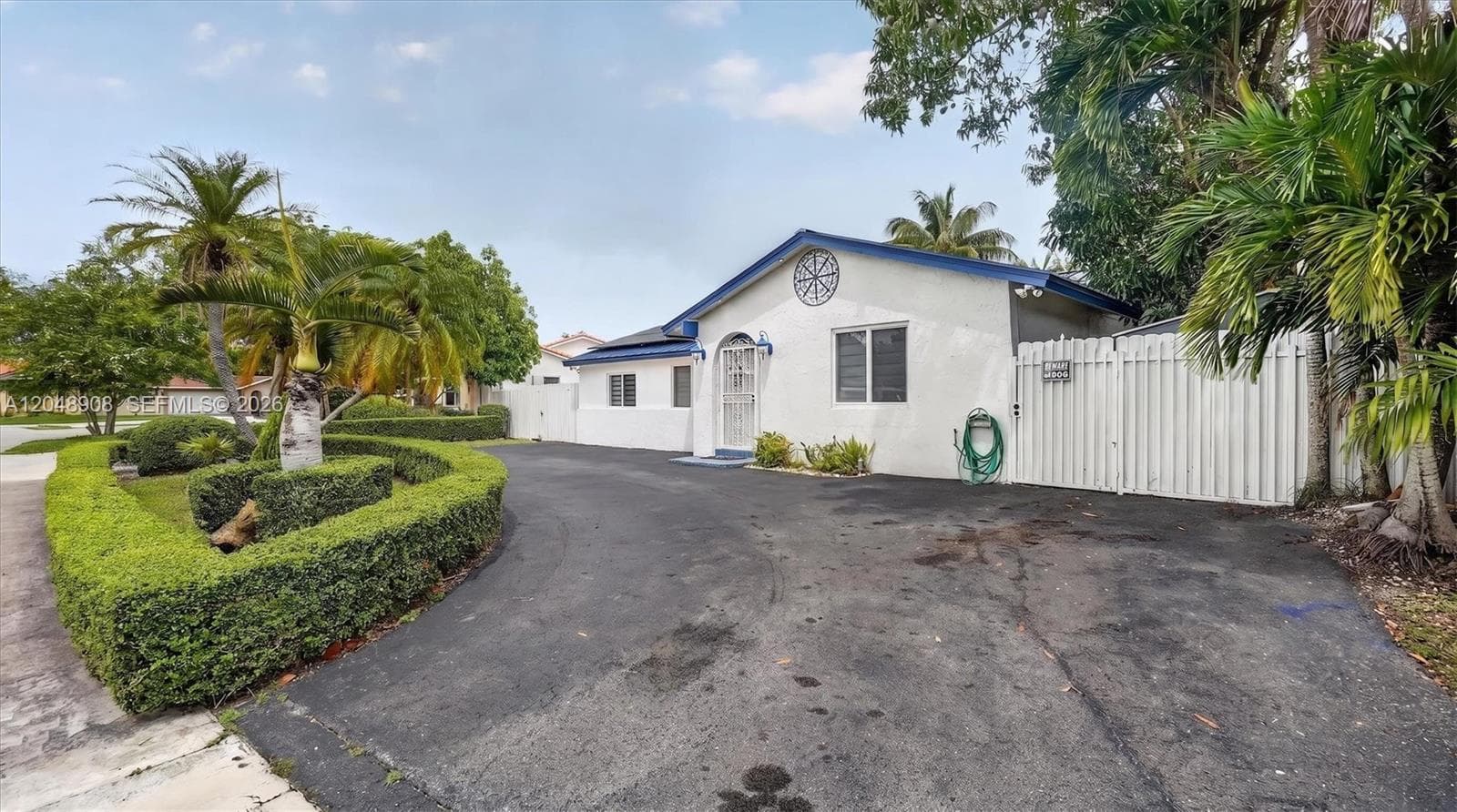 15022 SW 67th Ln photo 2