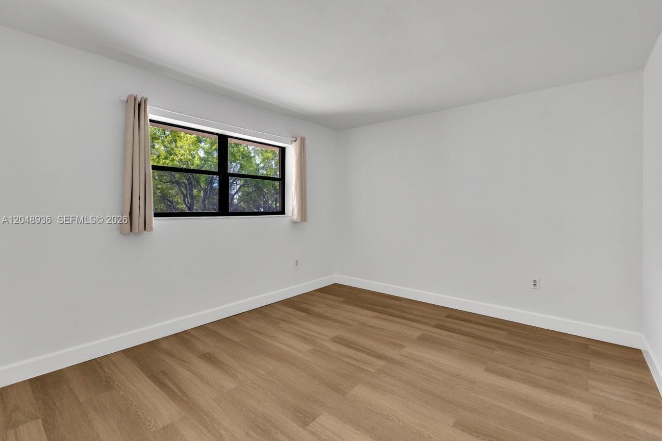 LINDAL APTS CONDO · #203 in Hallandale Beach - Photo 17