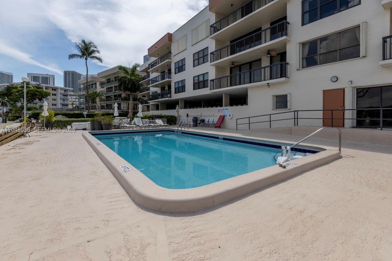LINDAL APTS CONDO · #203 in Hallandale Beach - Photo 36