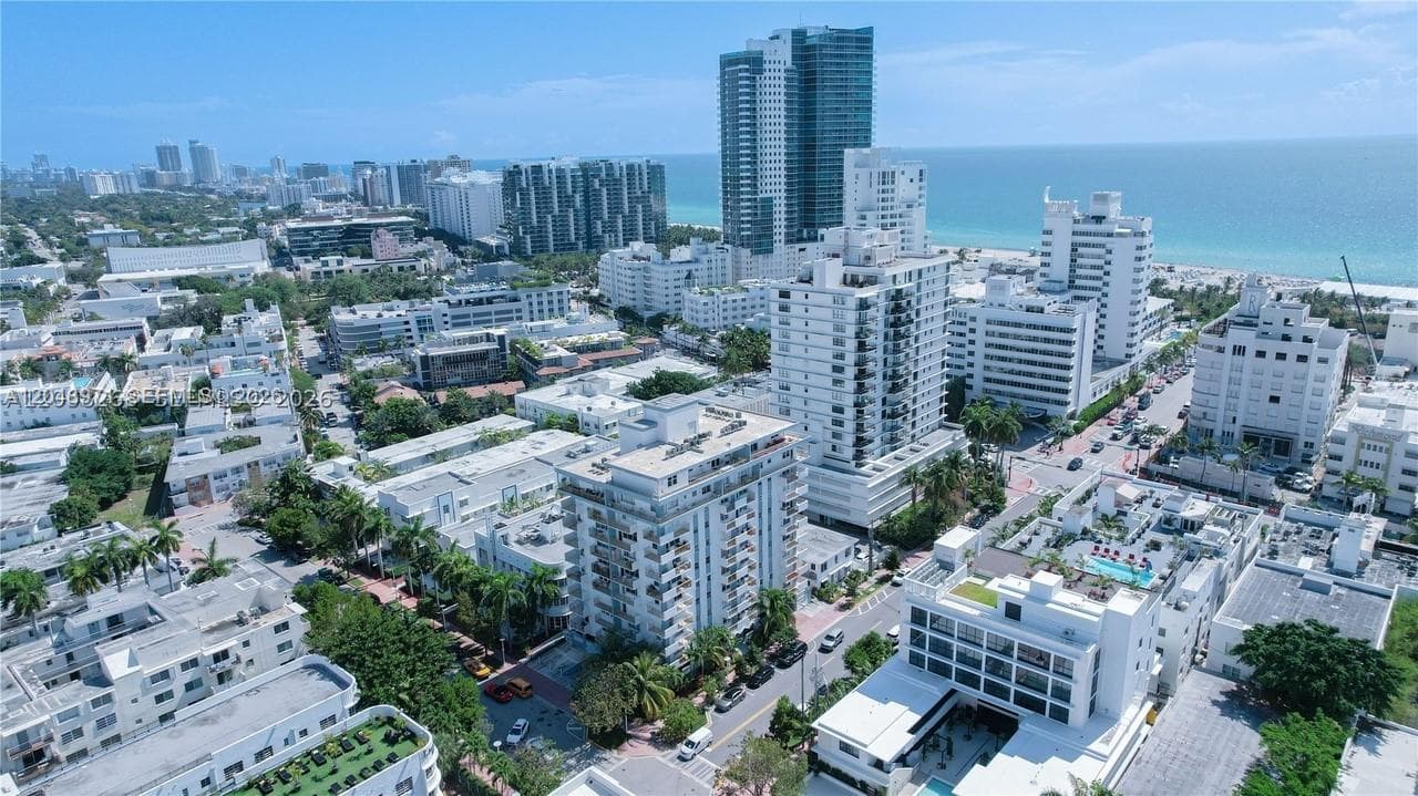 James Central Towers · #305 in Miami Beach - Photo 1