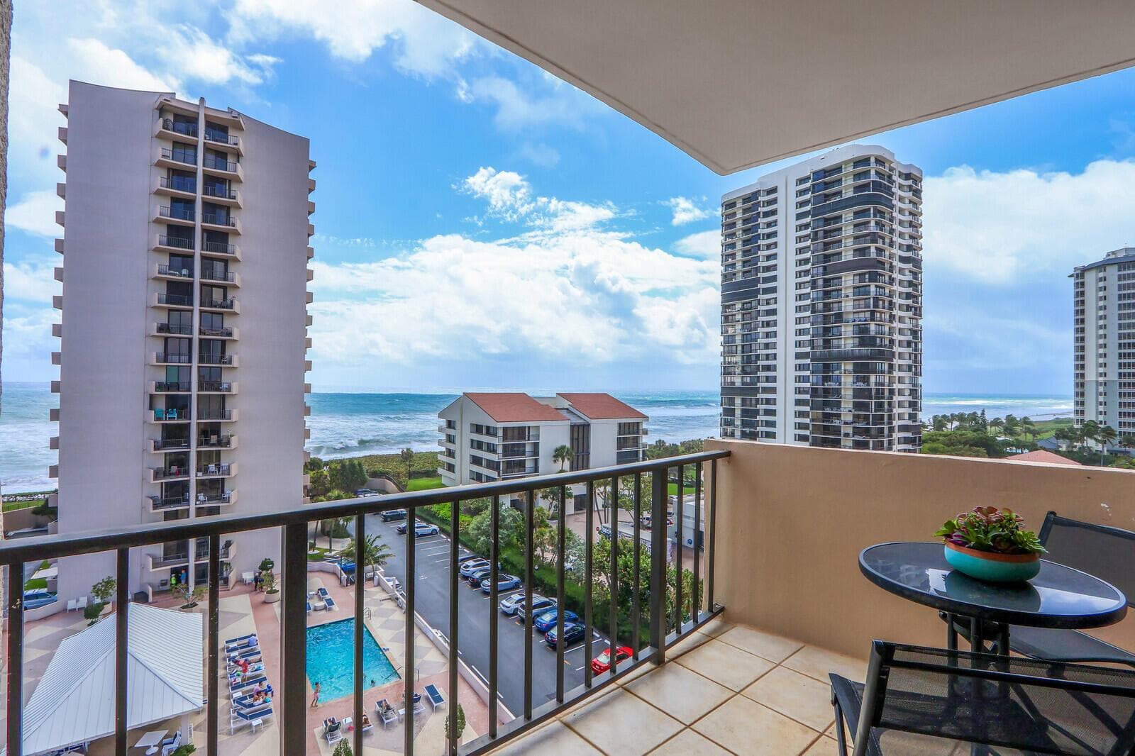4200 N Ocean Drive #2-802