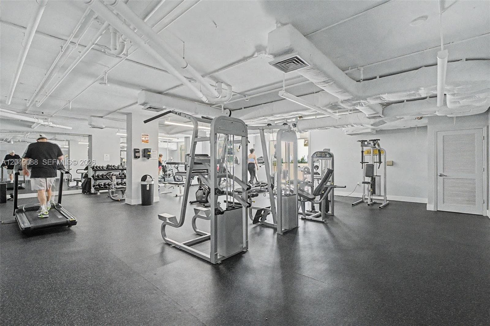 HOLLYWOOD STATION RES CON · #501 in Hollywood - Photo 38