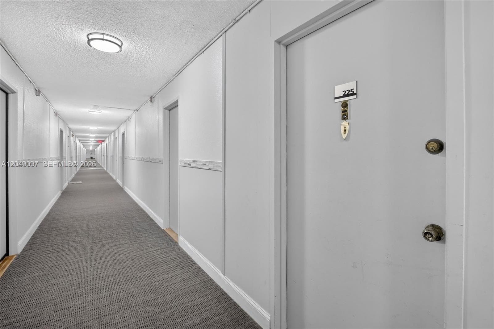 ¤CHELSEA BAYVIEW CONDO · #225 in Hallandale Beach - Photo 5
