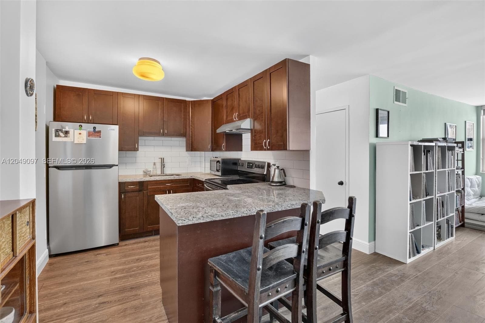 ¤CHELSEA BAYVIEW CONDO · #225 in Hallandale Beach - Photo 9
