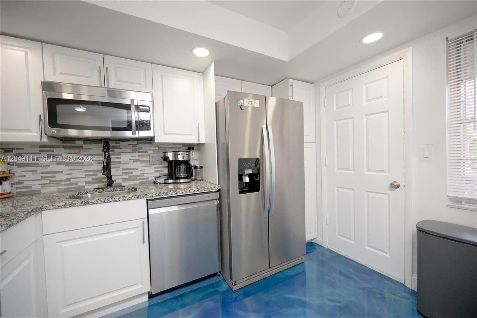 SECOND MOORINGS CONDO · #225 in Miami - Photo 2