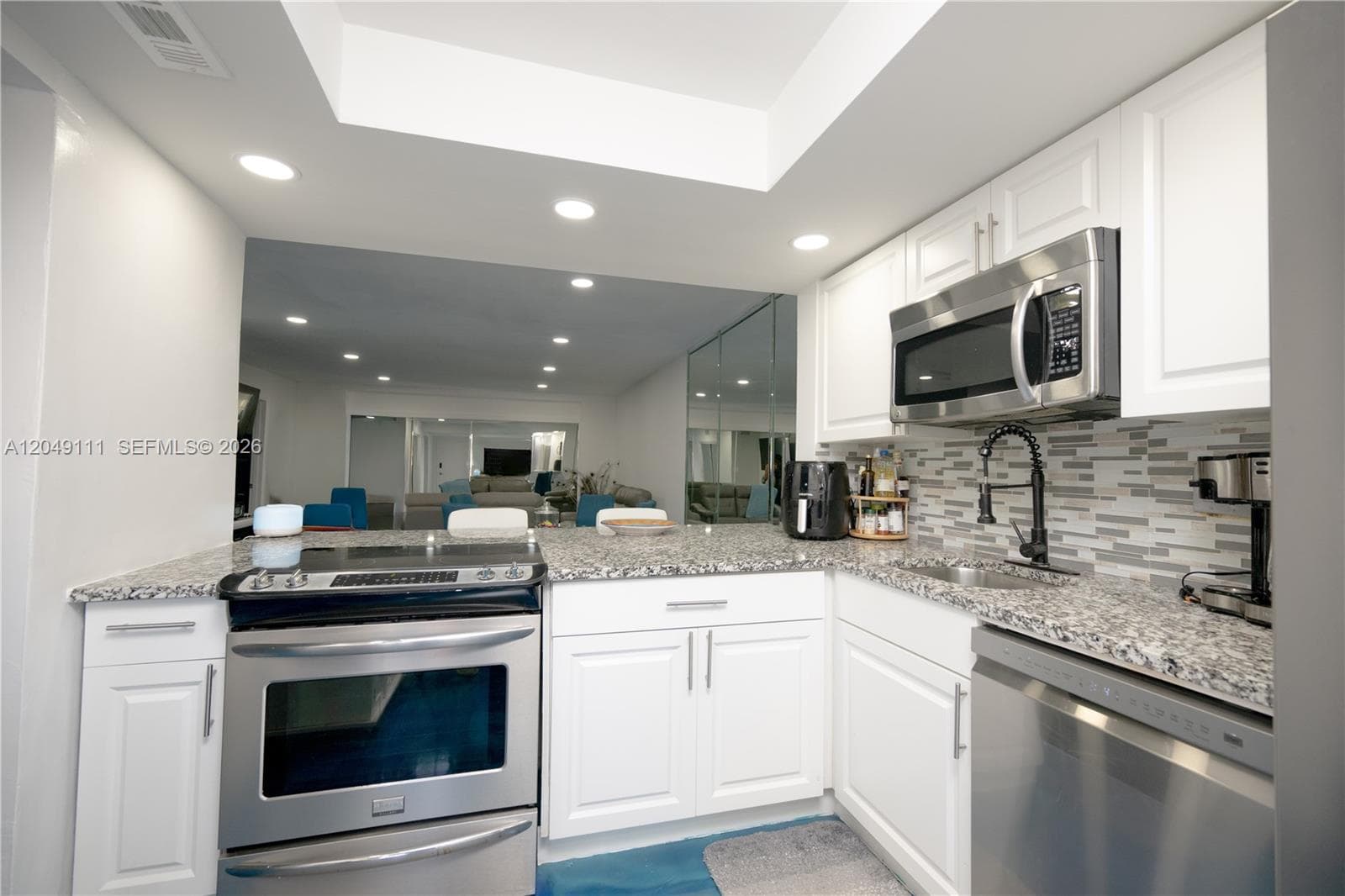 SECOND MOORINGS CONDO · #225 in Miami - Photo 3