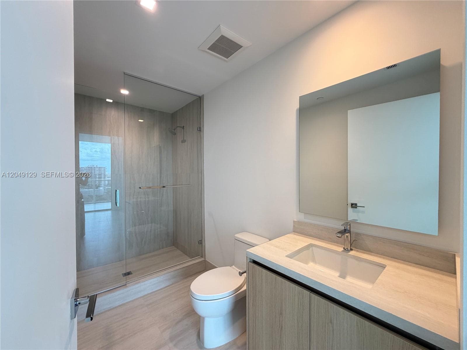 2411 Laguna Circle North · #1411 in Miami - Photo 52