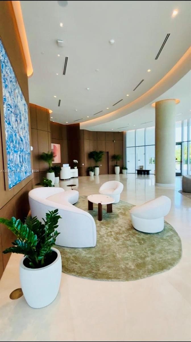 2411 Laguna Circle North · #1411 in Miami - Photo 3