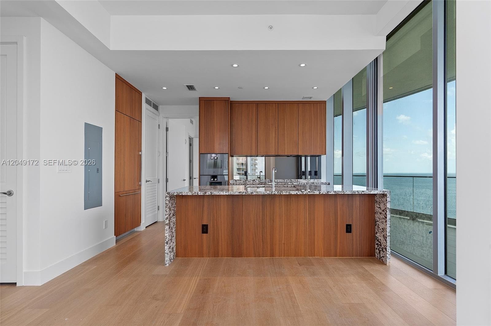 Una Residences · #1003 in Miami - Photo 7