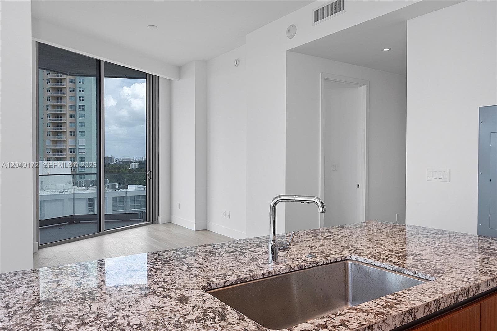 Una Residences · #1003 in Miami - Photo 20