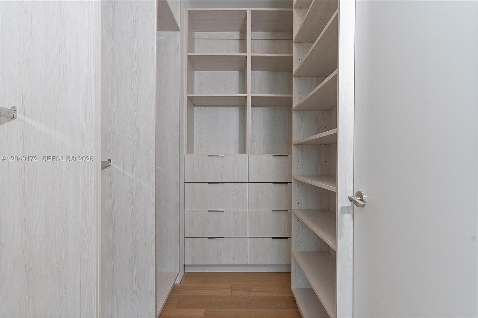 Una Residences · #1003 in Miami - Photo 30