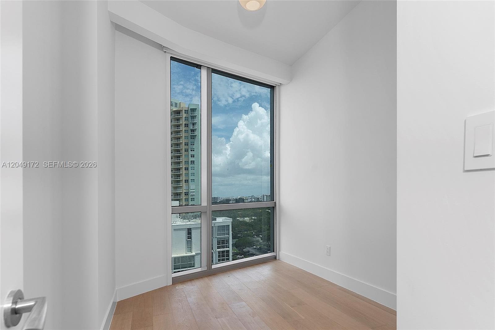 Una Residences · #1003 in Miami - Photo 34
