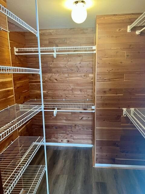Walk in Closet