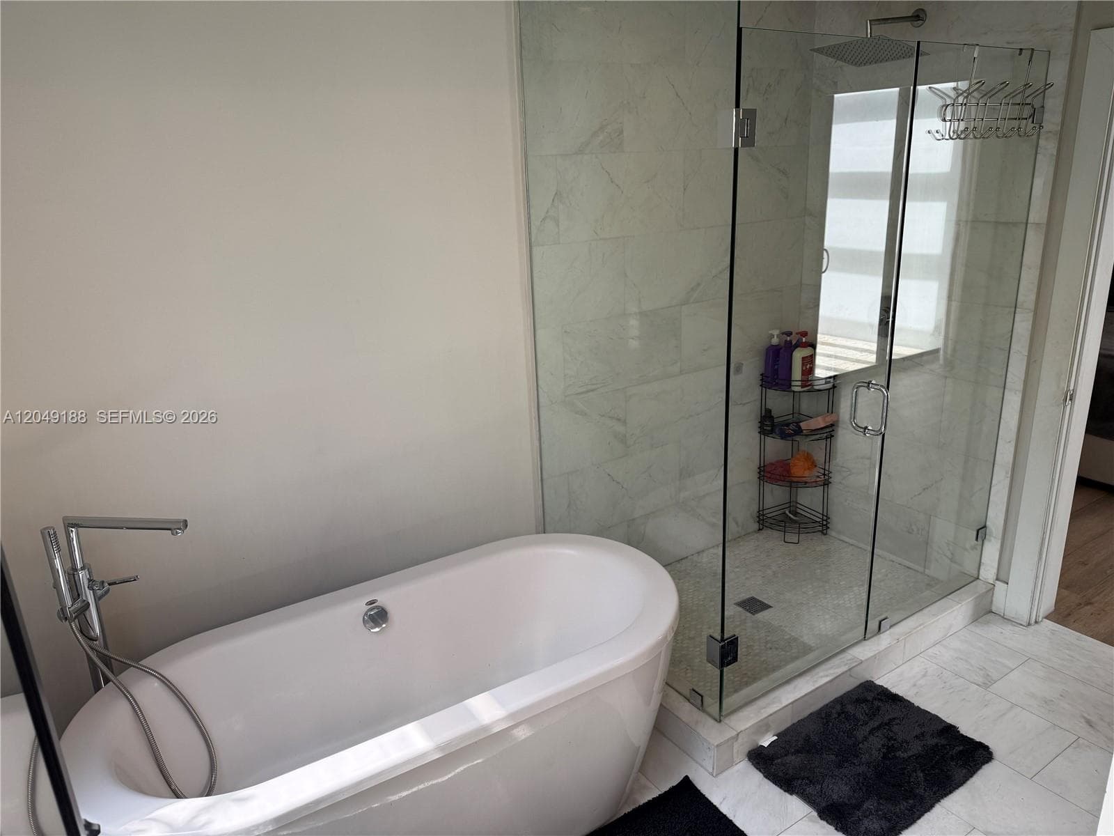 8631 Arboretum Ln photo 21