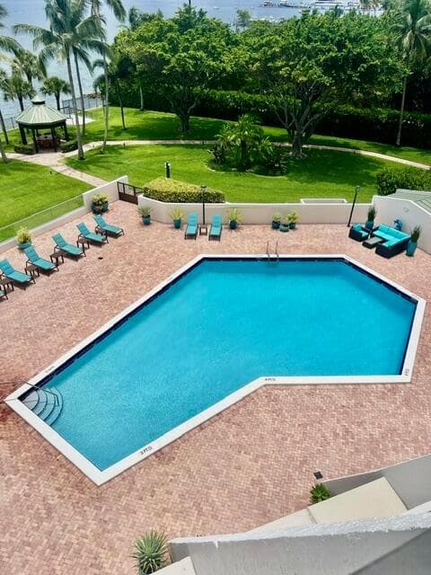 Pool view