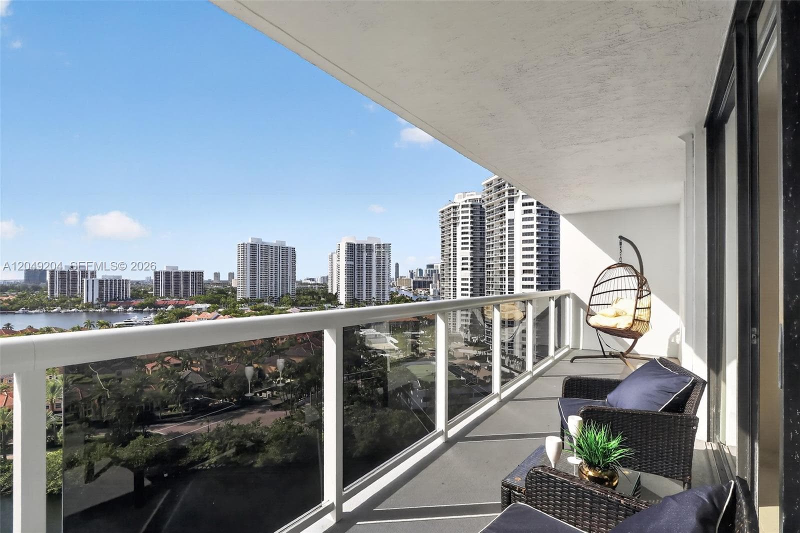Waterview · #1739 in Aventura - Photo 5