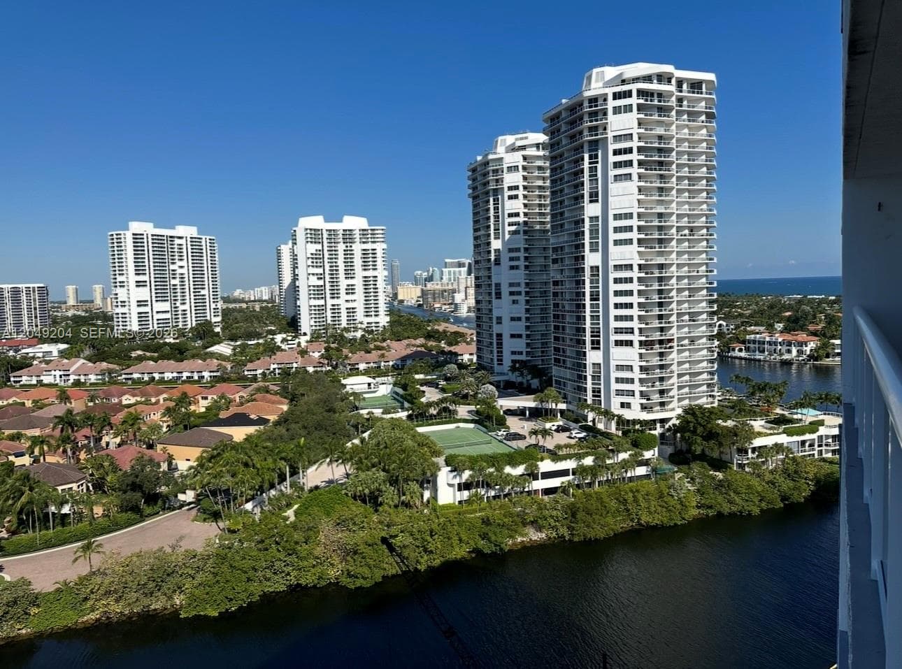 Waterview · #1739 in Aventura - Photo 29