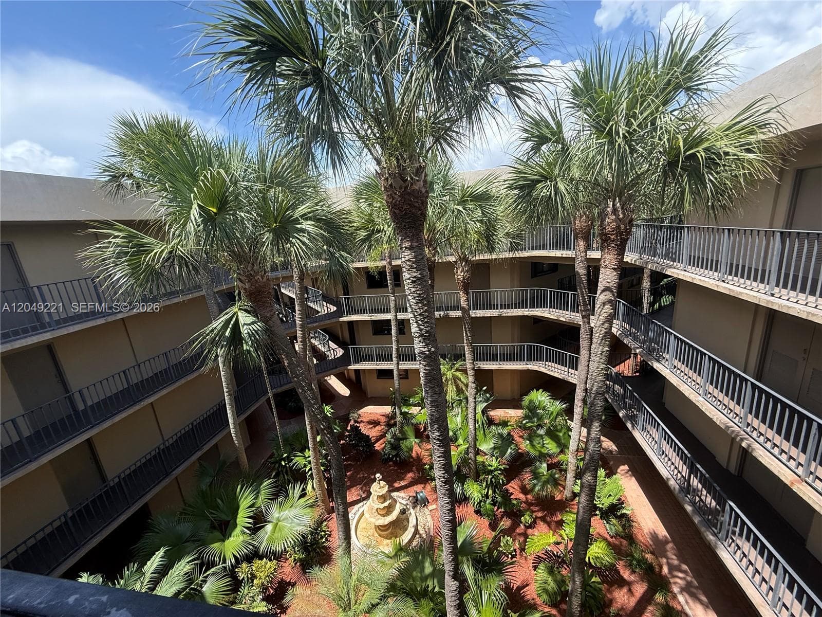 FOX CHASE CONDO #2 · #420 in Miami - Photo 28