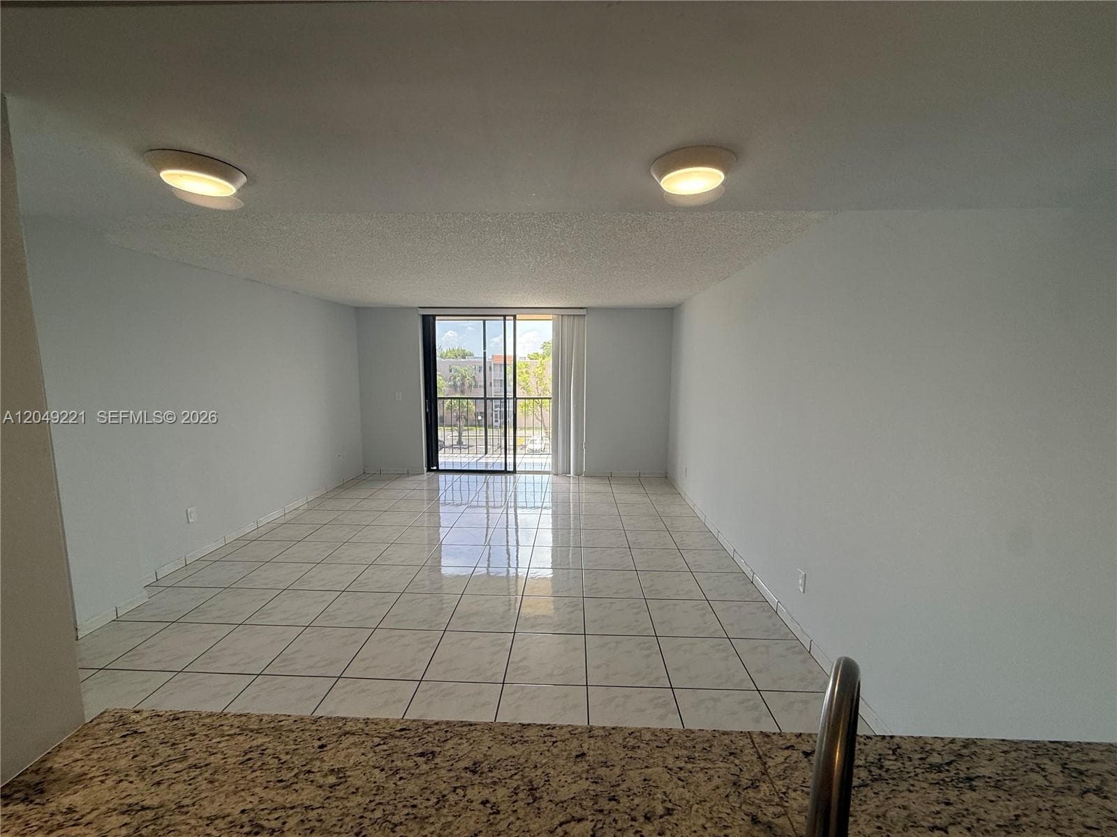 FOX CHASE CONDO #2 · #420 in Miami - Photo 8
