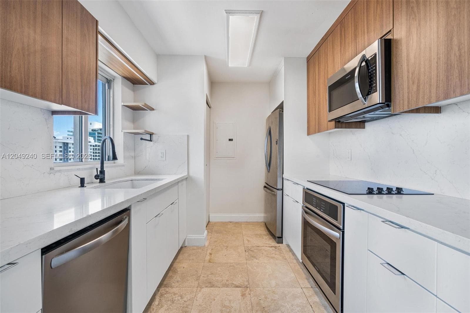 THE GRANDVIEW CONDO · #1406 in Miami Beach - Photo 13
